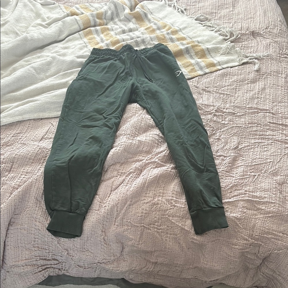 Women’s Gymshark Sweatpants